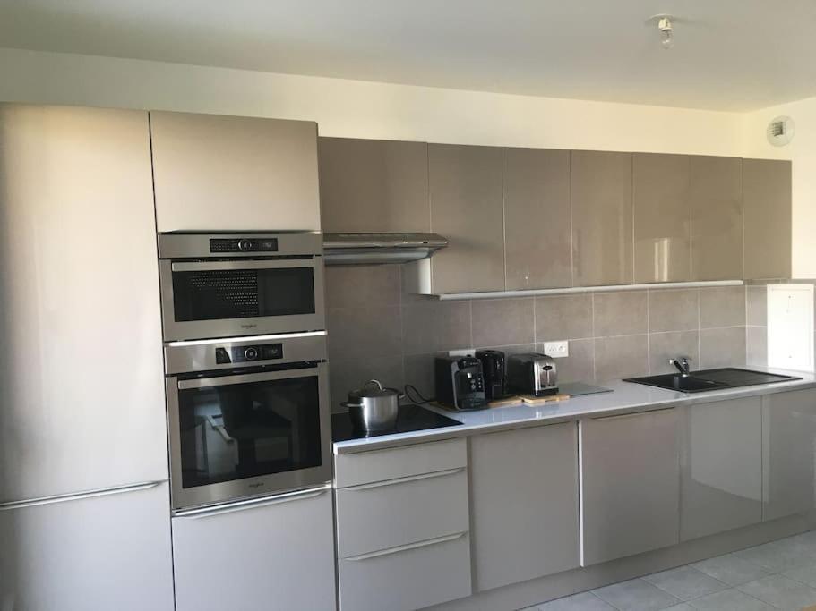 Appartement 87 M2 - 3 Chambres - 6 Personnes - Proche Paris - Parking Gratuit Asnières Εξωτερικό φωτογραφία